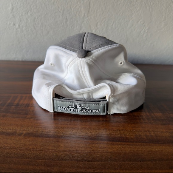 MLB - Orioles 2012 Playoff’s - White and Grey - Picture 3 of 6